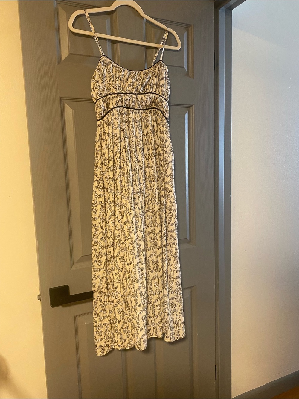 Lush Cream Maxi Dress Cream and Black with Floral Print size XS